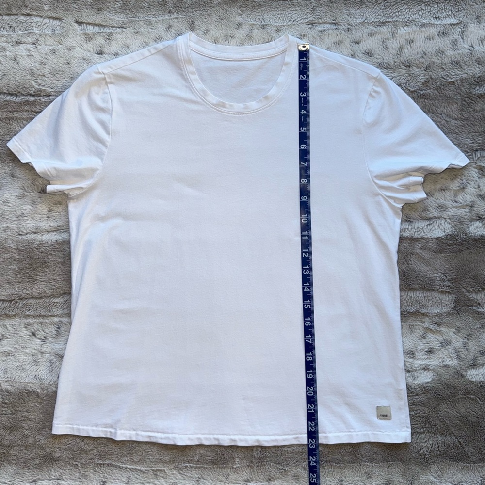 Vuori Solid White Basic Short Sleeve T-Shirt - image 4